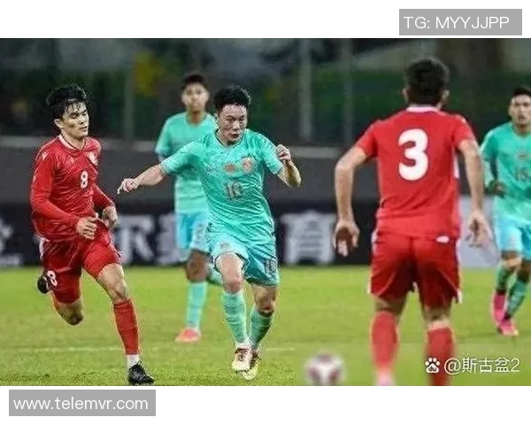 国家队今晚迎战强敌期待精彩足球比赛展现团队精神与拼搏意志 国家队今晚迎战强敌期待精彩足球比赛展现团队精神与拼搏意志