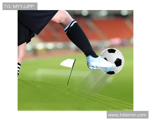 提升足球技能的训练方法与技巧分享让你在球场上更具竞争力 提升足球技能的训练方法与技巧分享让你在球场上更具竞争力