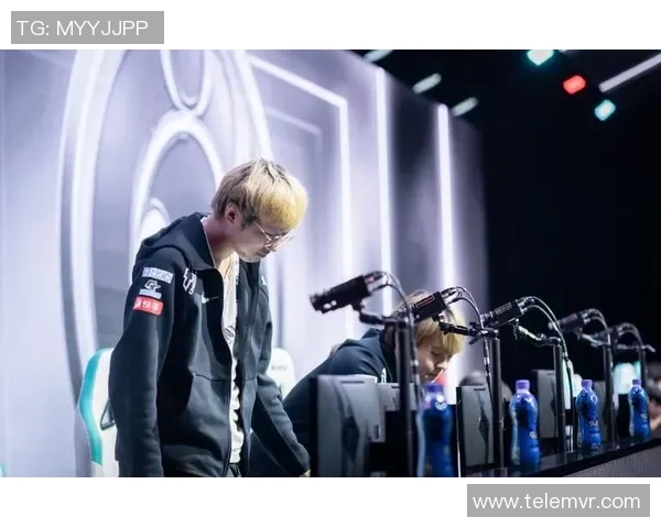 赛后分析：IG与WE对抗赛中的战术意识与团队配合探讨